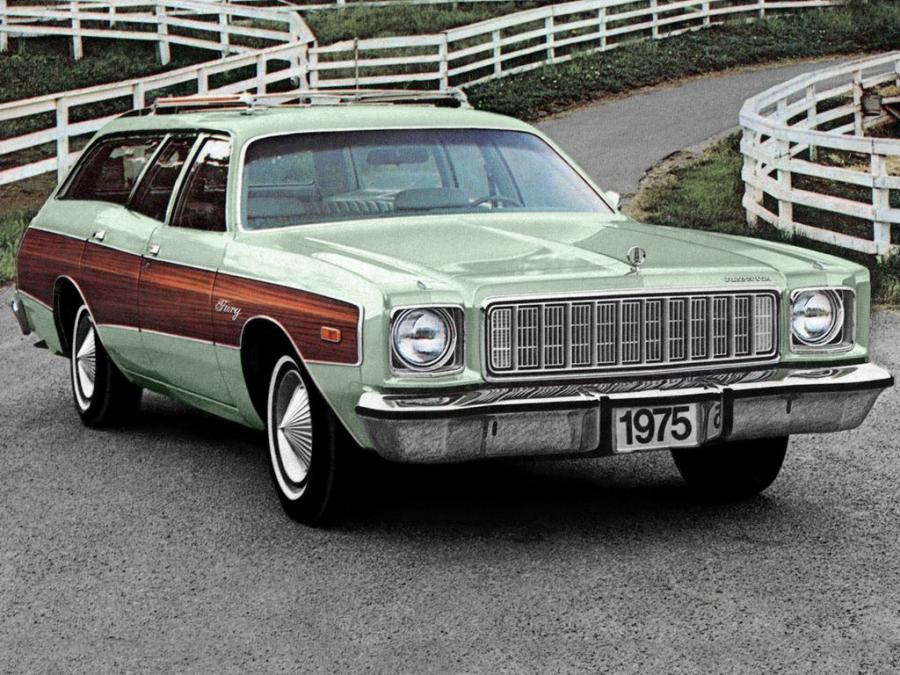 Plymouth Fury Sport Suburban '1975